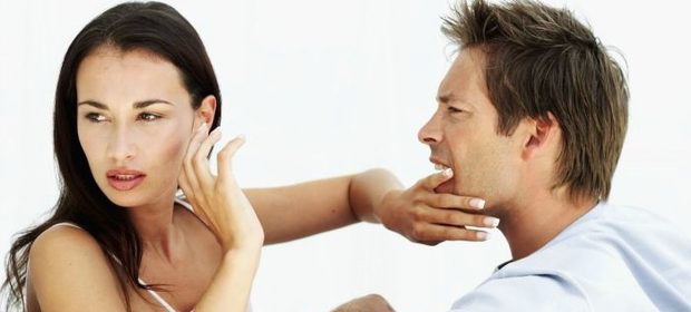 greseli-de-comportament-ale-femeilor--care-ii-indeparteaza-pe-barbati