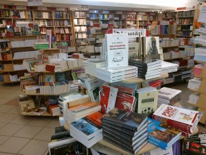 Gogorita diabolica la Libraria Eminescu
